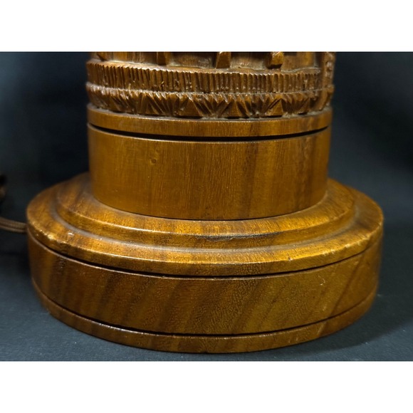 Vintage Sculptural Carved Lamps Pair / Mid-Century / Tribal / Folk Art Vibe - Picture 8 of 13